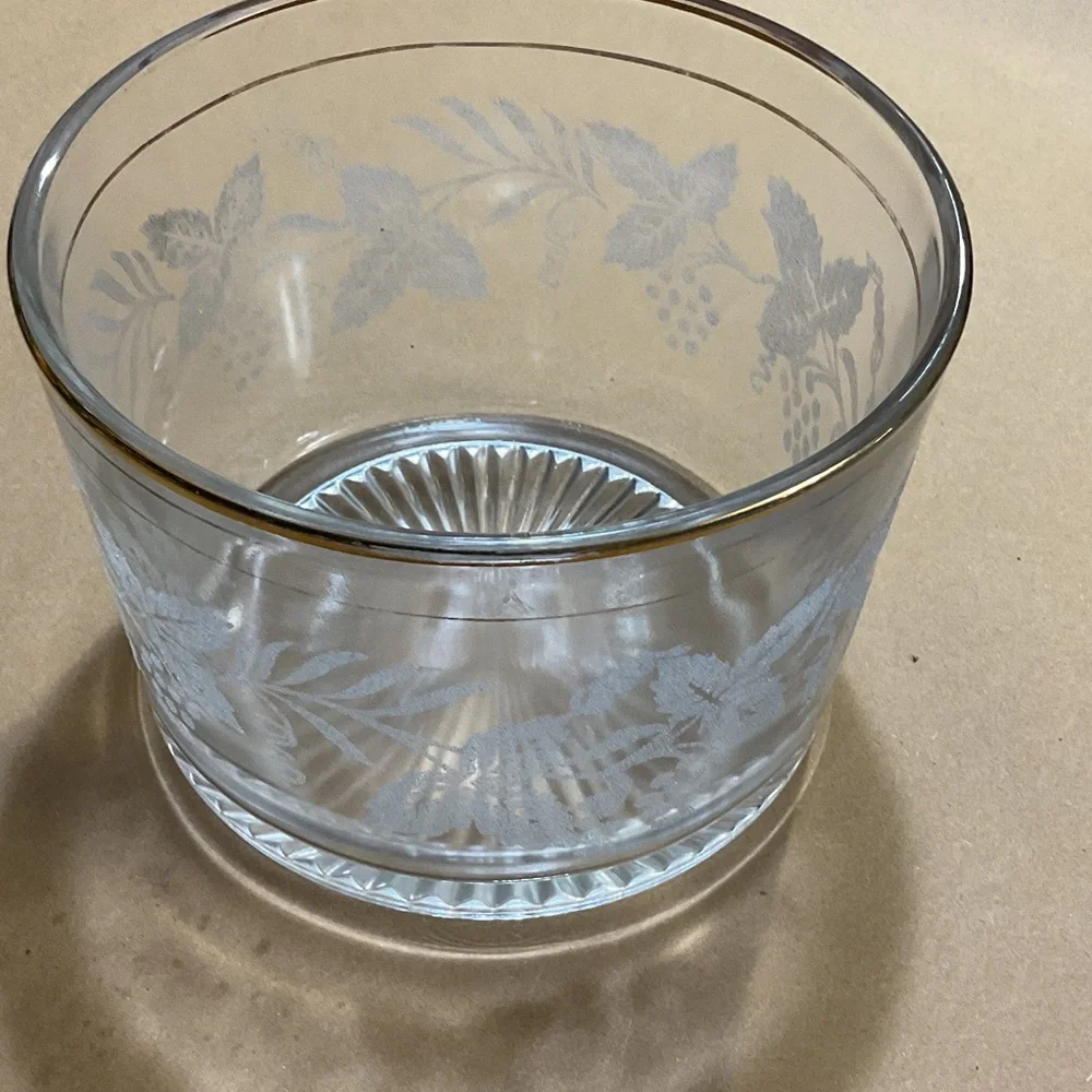 Elegant Glass Bowl with Etched Design